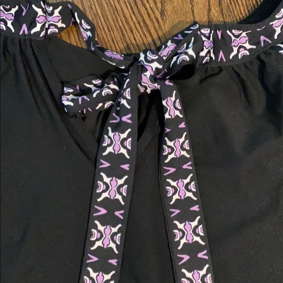 5 Twelve Black Cold Shoulder Bell Sleeve Shirt Med - Picture 6 of 7